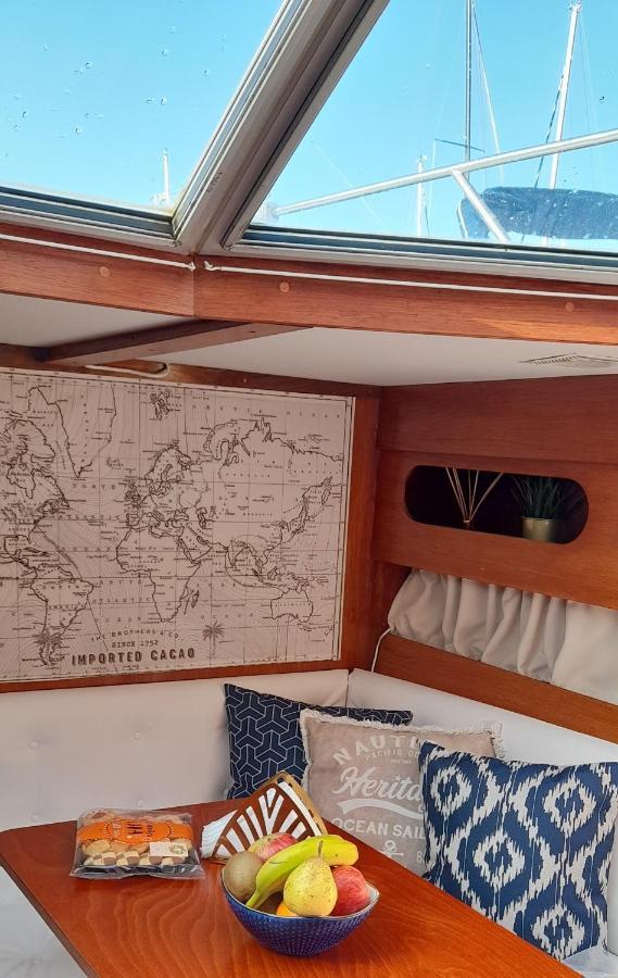 Отель Diamantedouro - Boat Вила-Нова-ди-Гая Экстерьер фото